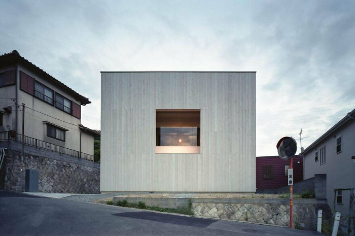 House In Himeji By Fujiwaramuro Architects
