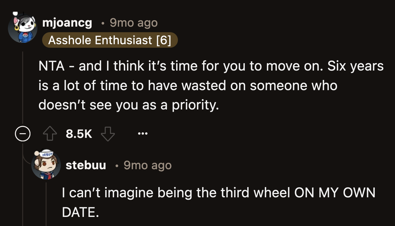 What her girlfriend said about her family invading their dates if they wanted to should send OP running for the hills.