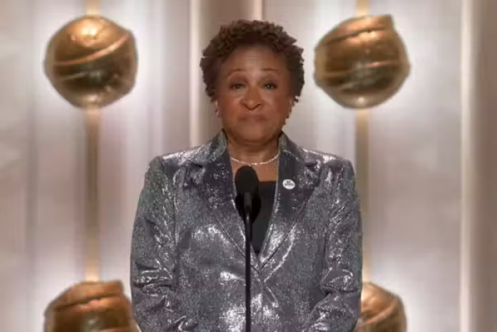 Wanda Sykes thanking God and the trans community on behalf of Ricky Gervais