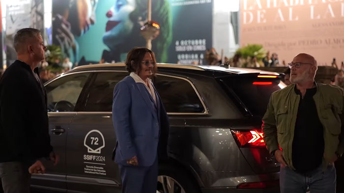 Johnny Depp Shines at San Sebastián Festival with Modí