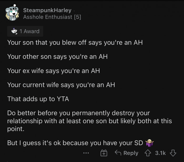 The Reddit community had a lot of different reactions to u/throwawayyyy7718's situation: