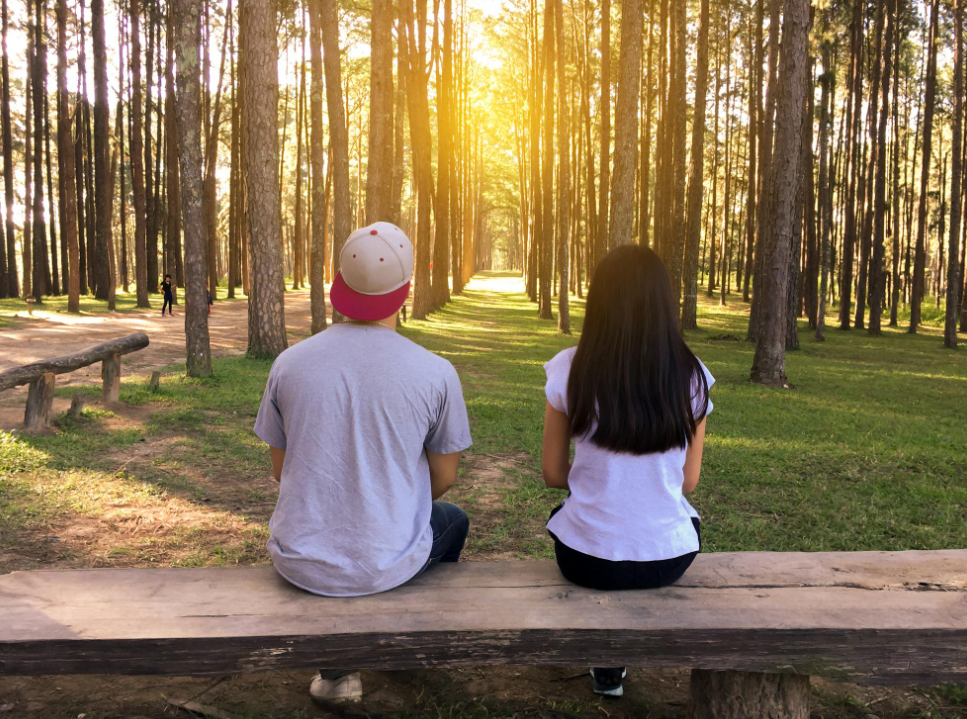 Modern dating reacts to “shrekking” with humor, sarcasm, and frustration over endless buzzwords.