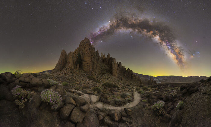 “Path Towards The Stars” By Matteo Strassera