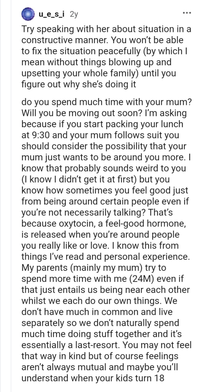 This Redditor wants to know if the OP spends time with her mom
