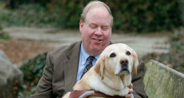 "On 9/11, guide dog Roselle led her blind owner and 30 others down 1,463 steps from the 78th floor of the World Trade Center."