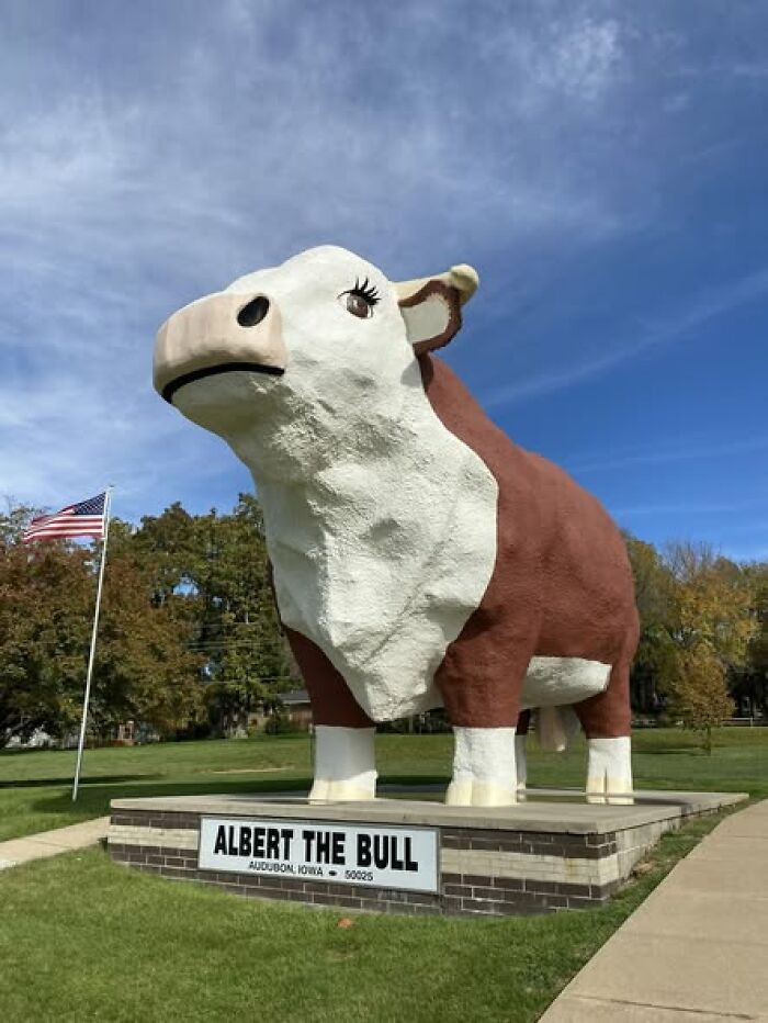 "Albert The Bull, World’s Largest Bull. Audubon, Iowa"