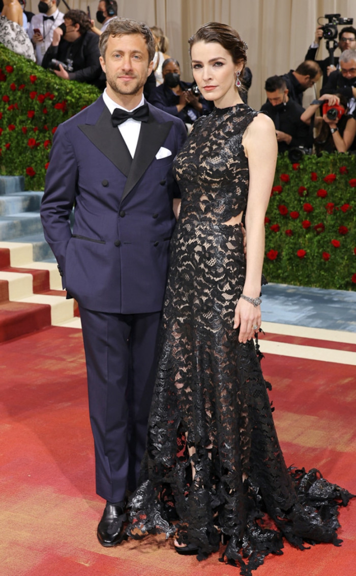 17. Bee Shaffer & Francesco Carrozzini