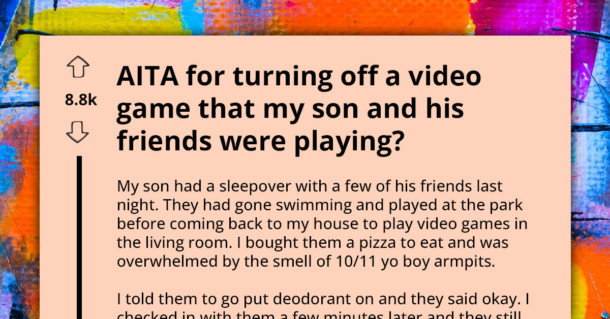 Parent Accused of Humiliating Son in Front of His Friends After Turning Off Video Game They Were Playing Because They Stink