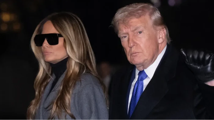 Trump family posing during past Valentine’s Day celebrations, showing personal exchange themes
