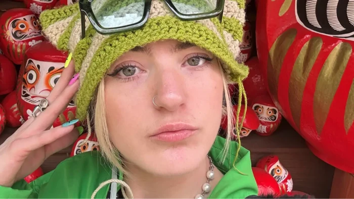 Osaka street scene referencing a ketamine package arrest and addiction recovery.