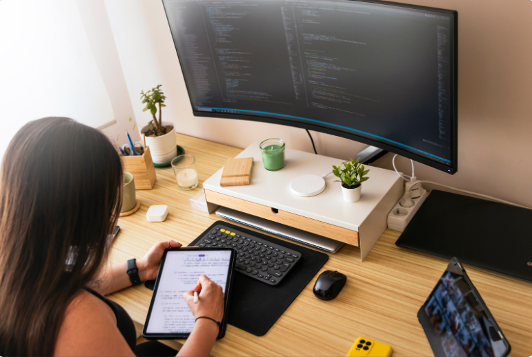 Passionate women win this guy's heart.