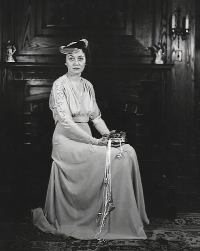 "Elizabeth Buxton - 1941"