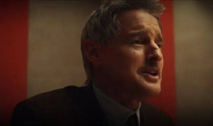 4. Owen Wilson revealed in an Esquire interview that his character Mobius had a mustache in Loki, and he received a text saying, 