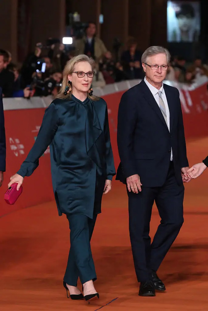 24. Below are Meryl Streep and her brother, Harry Streep