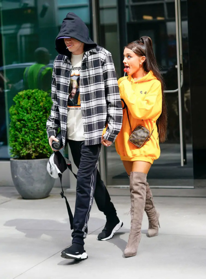 19. In May of 2018, Ariana Grande and Pete Davidson started dating