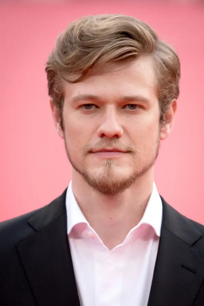 11. X-Men star Lucas Till has a very long list of projects, and it's impossible that you've never seen him before, even if you don't recognize him.