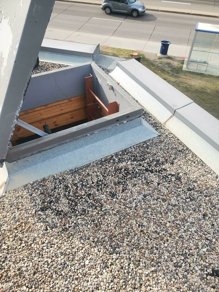 16. Optimal roof access location