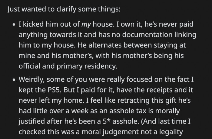 Some people were questioning why OP kept the PS5 she gave him for his birthday.