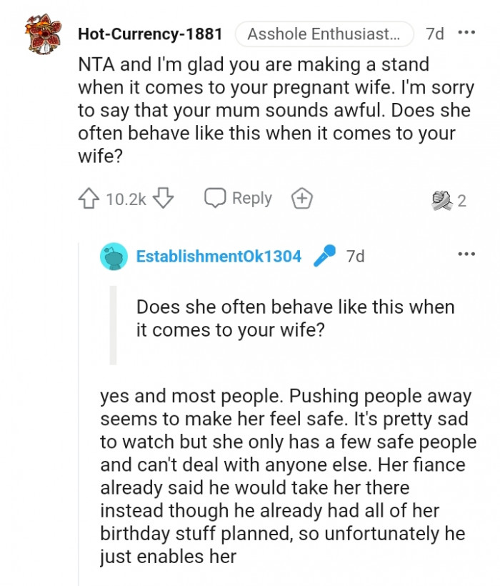 This Redditor says that the OP's mom sounds awful