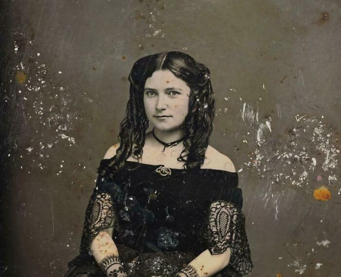 "Photo Found In Shipwreck, Sold For $73,000"