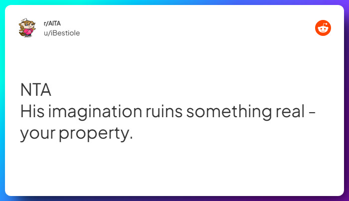 Comment from u/iBestiole