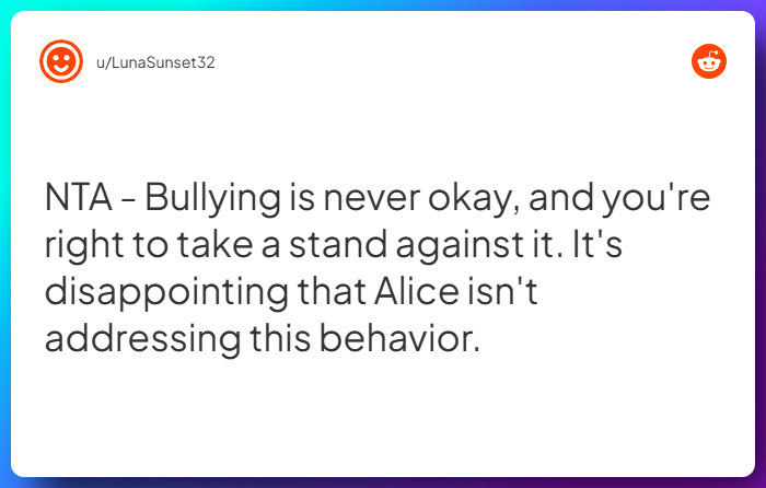 Comment from u/LunaSunset32