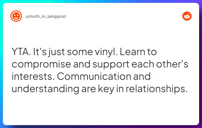 Comment from u/moth_in_lamppost