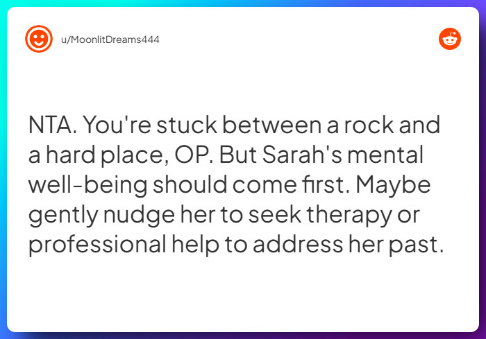 Comment from u/MoonlitDreams444