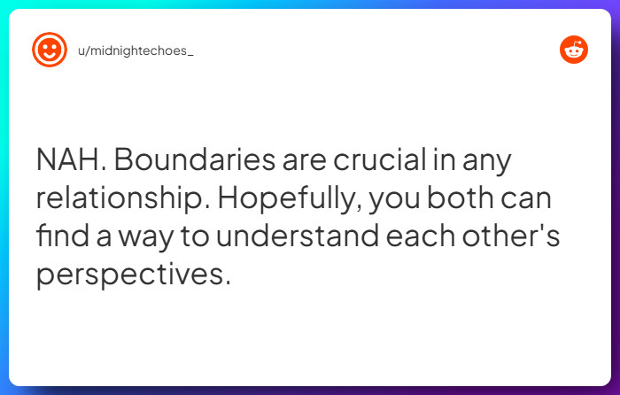 Comment from u/midnightechoes_