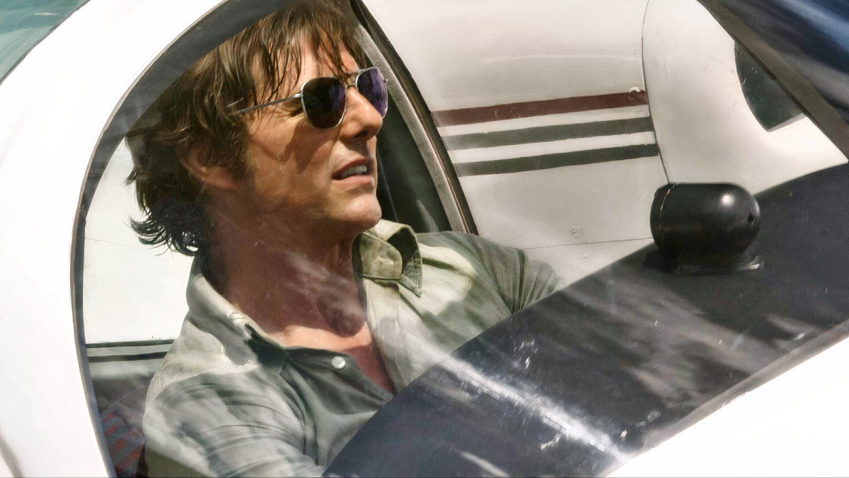 Tom Cruise's coolest movie line may actually be this 8 word quote from American Made