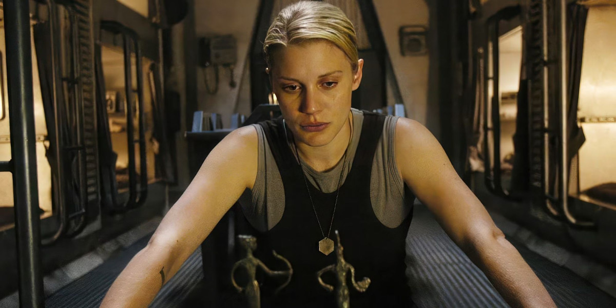 4 2000s Sci-Fi Shows That Never Lost the Plot