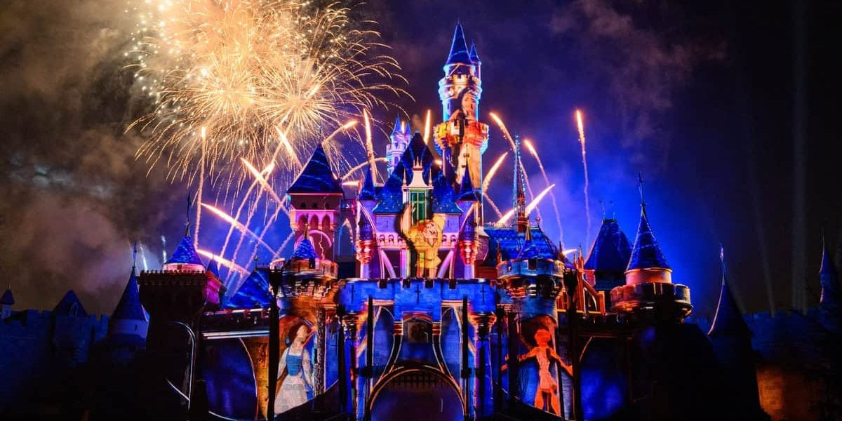 Disneyland’s character and parade cast are rallying Saturday. Here’s why that matters, and what it does not mean yet