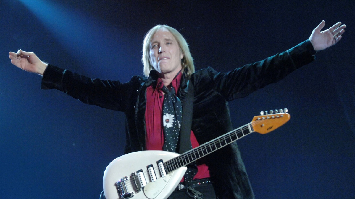 Tom Petty’s birthday spotlight starts with Elvis, then leads straight to the Heartbreakers and the Traveling Wilburys