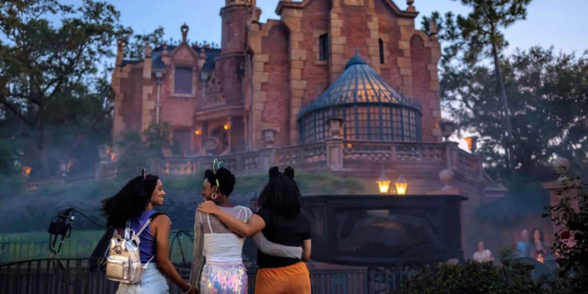 Disney World’s Haunted Mansion Just Revealed Its Quiet Nightmare Before Christmas Connection