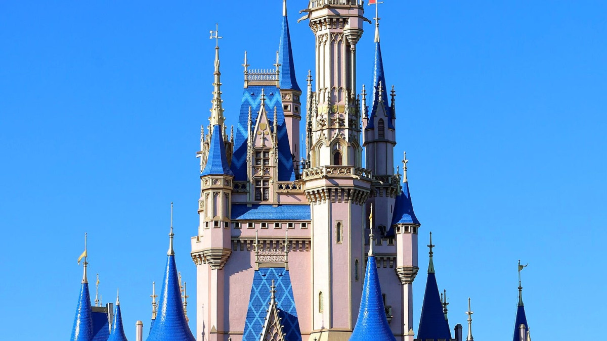Even with Epic Universe open, Magic Kingdom stayed No. 1 in the world for 2025
