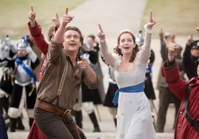 She ultimately turned down the role because of her contractual obligations to another movie, Gulliver's Travels, a film she did not want to be in