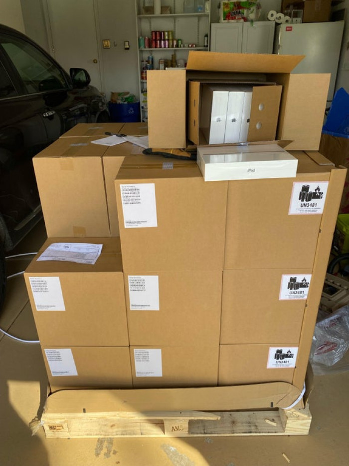 2. “We ordered a grill. Got 300 iPads.”