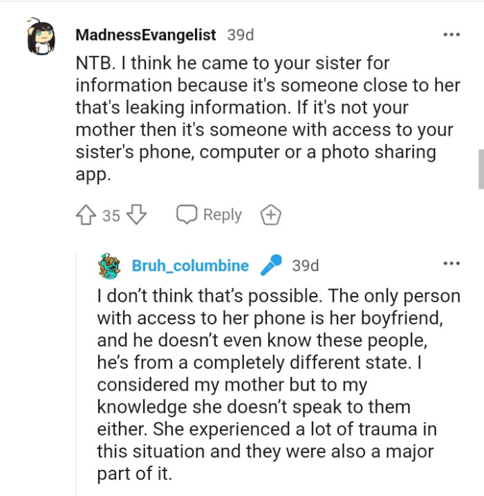 The only person with access to the OP's mom's phone is her boyfriend
