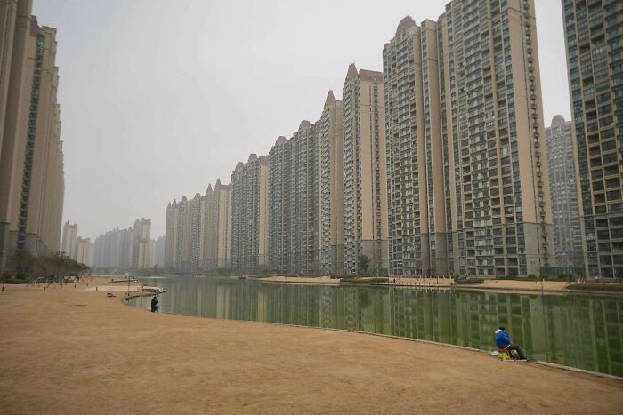 Partially Abandoned "Life In Venice," A Sprawling Residential Complex On China’s East Coast