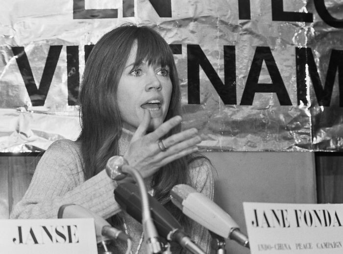 Jane Fonda - Hanoi Jane Controversy