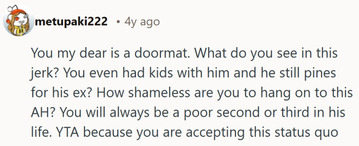 Fiery take with a raised eyebrow. When a stranger calls out the entire setup, it’s clear they think the situation has been unfair for far too long.
