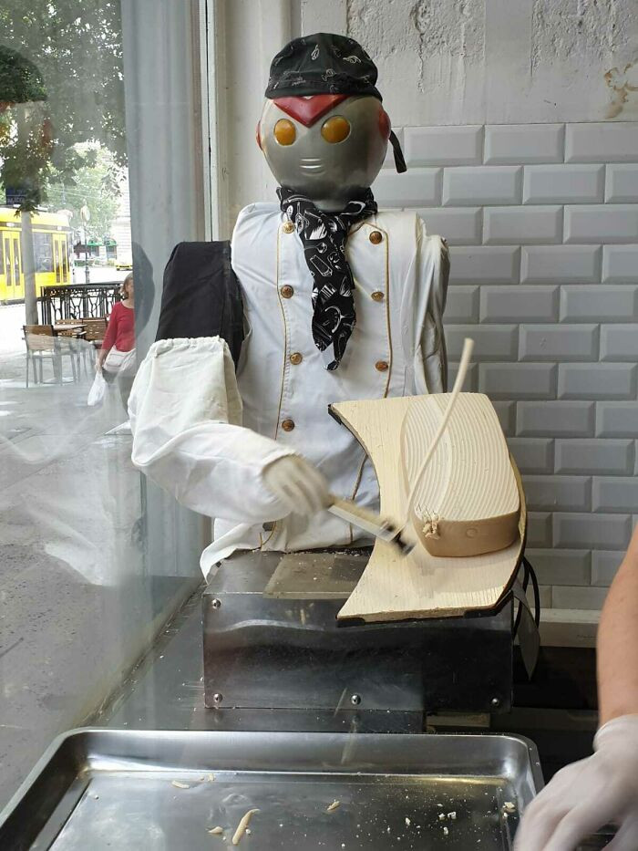 "Here Is A Robot That Is Making Noodles In Budapest"