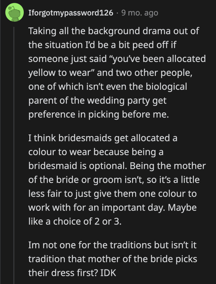If this problem was purely about the dress, it is understandable why OP's mom felt slighted. She was basically given scraps no one else wanted.