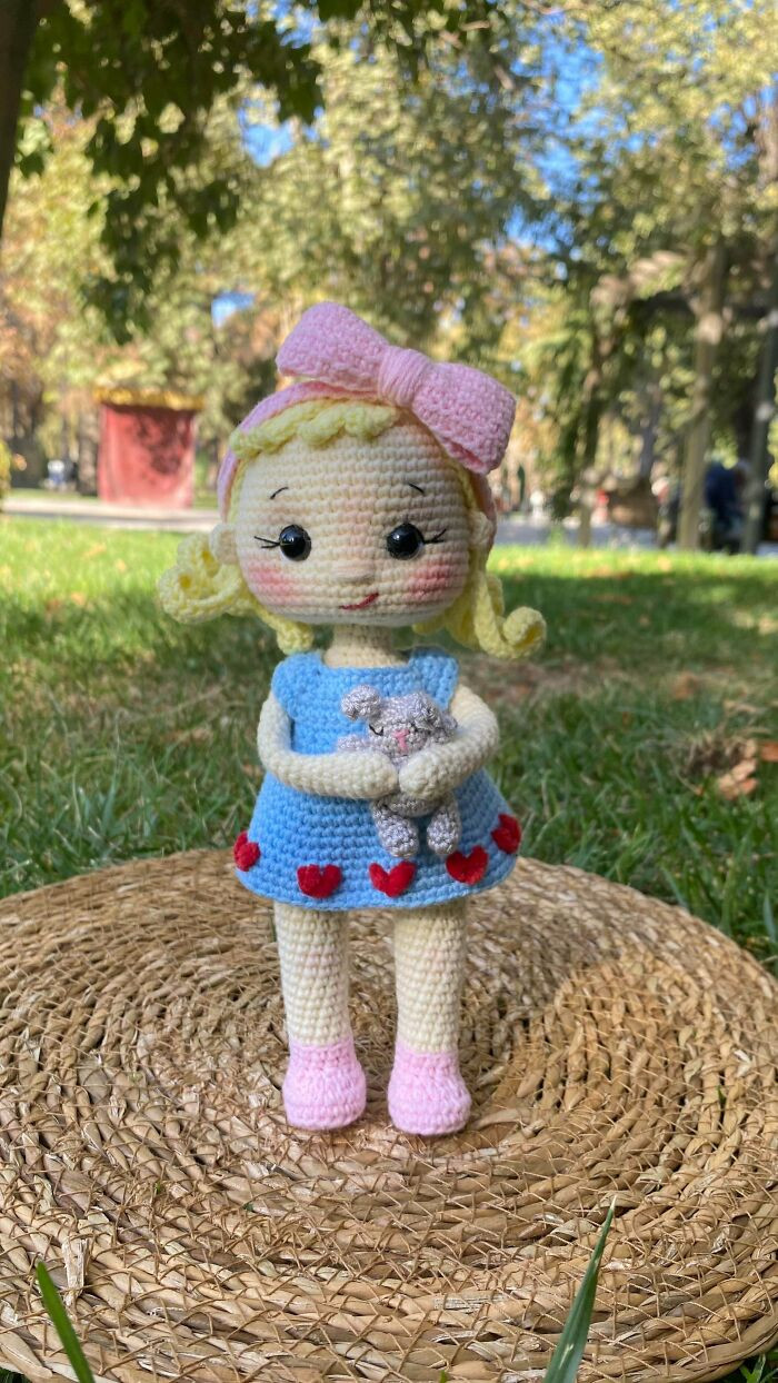 "Tina Doll And Bunny"