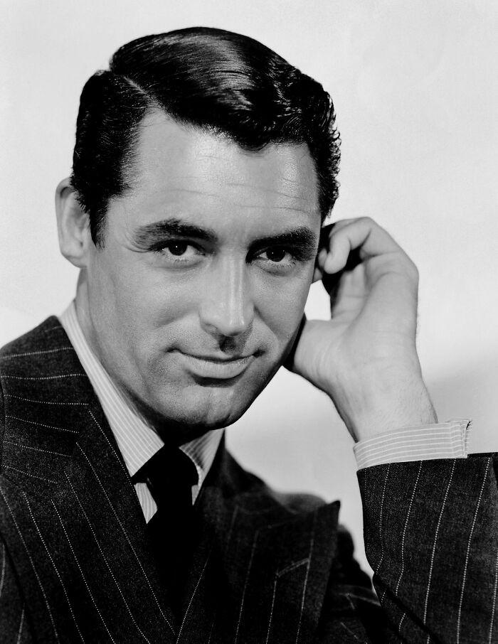 9. There are some old Hollywood actors who some people may not realize grew up in poverty, like Cary Grant.