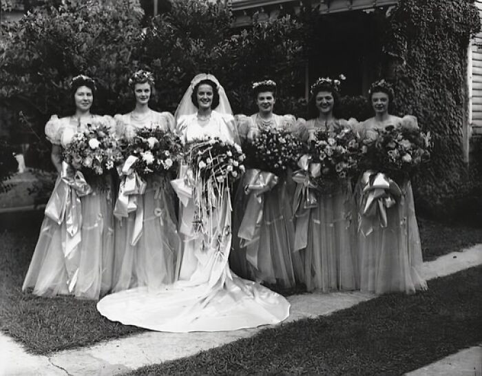 "Mary Joynes Scott & Wedding Party - 1941"