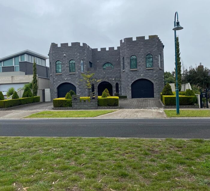 14. Architecture Shaming