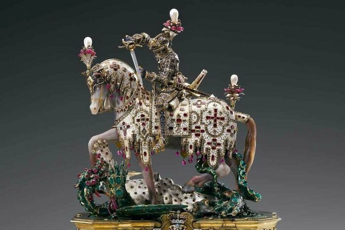 Commissioned by Duke Wilhelm V of Bavaria