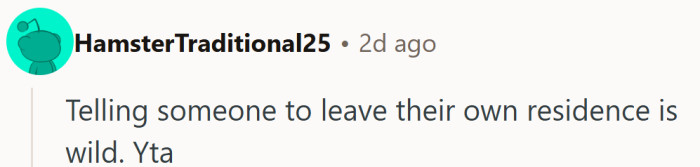 One reaction basically said, “Asking for quiet is fine, asking her to evacuate is wild,” capturing the disbelief with a smile.