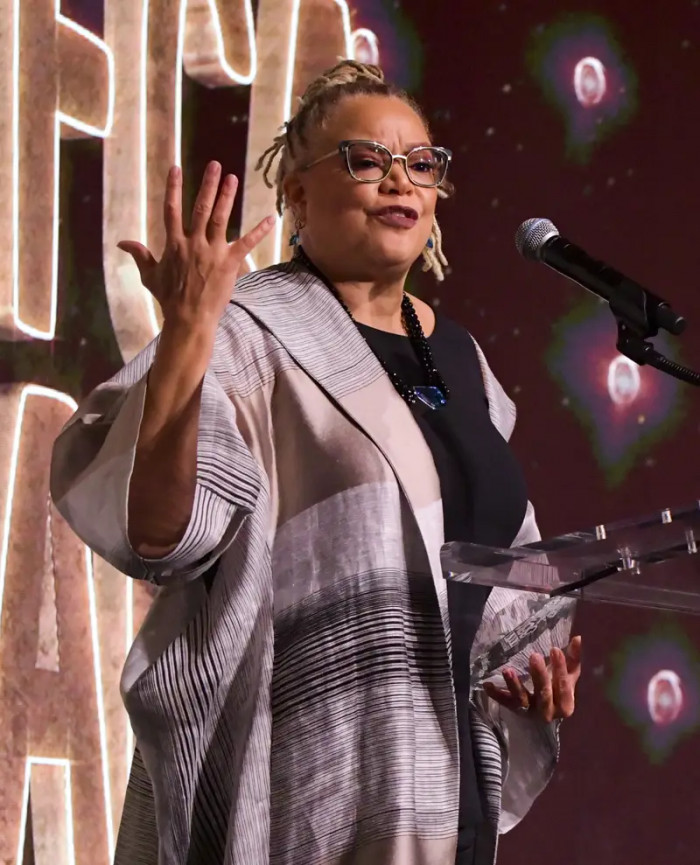 31. Kasi Lemmons